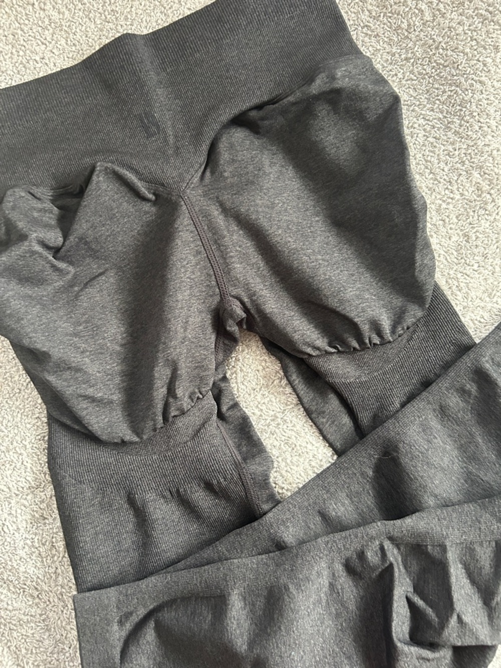 BuffBunny Miracle Seamless Leggings, size Large.
